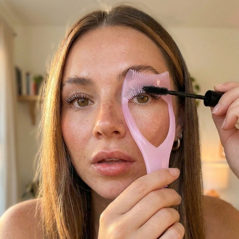 2. MANCHARTE LOS PÁRPADOS ESTÁ PASADO DE MODA